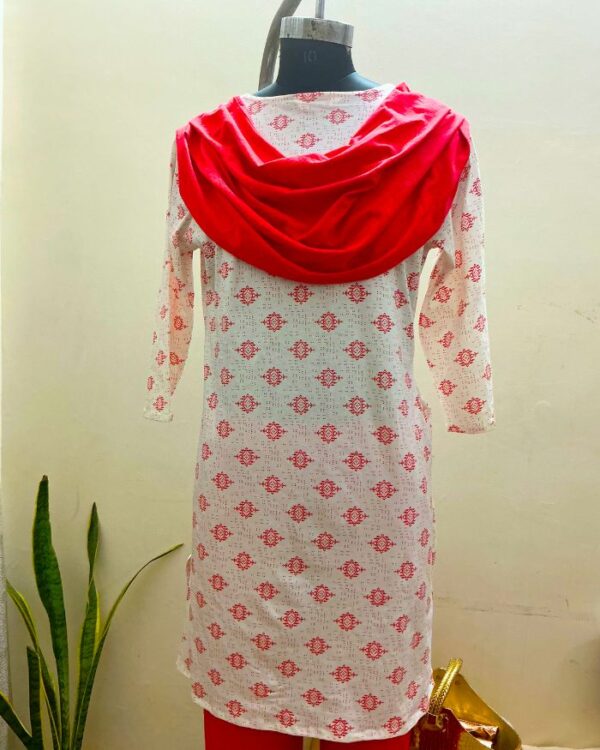 Dupatta Dream T-shirt Kurta Set (T-shirt Printed Kurta with Attached Dupatta and Pants) - Image 2